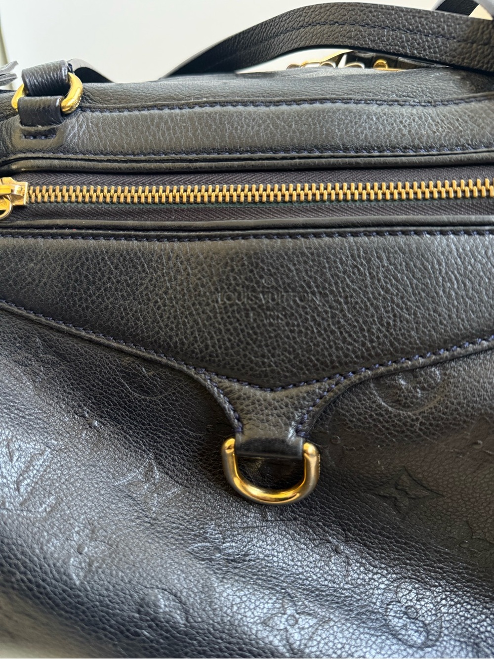 Authentic Louis Vuitton Monogram Empreinte Lumineuse GM bag in Navy Blue - Picture 9 of 16